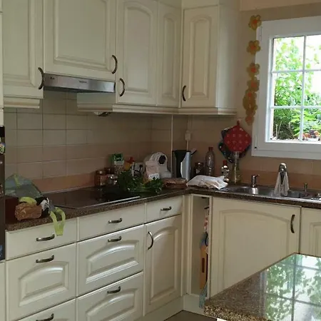 Chez Moi - Caty * Mont-sur-Rolle